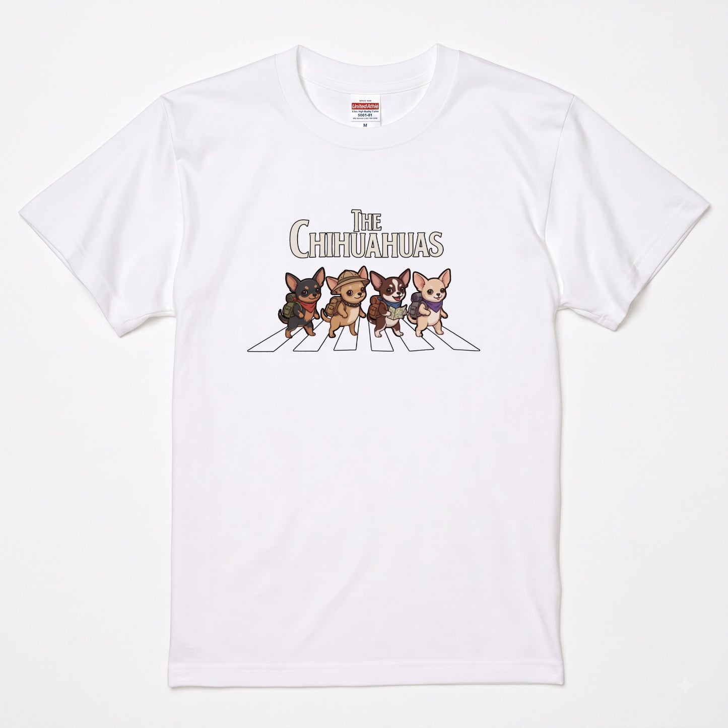 THE CHIHUAHUAS | 横断歩道 ゆるかわ チワワ キャンプ パロディTシャツ【犬好き・愛犬家・アウトドア・ギフトに最適】