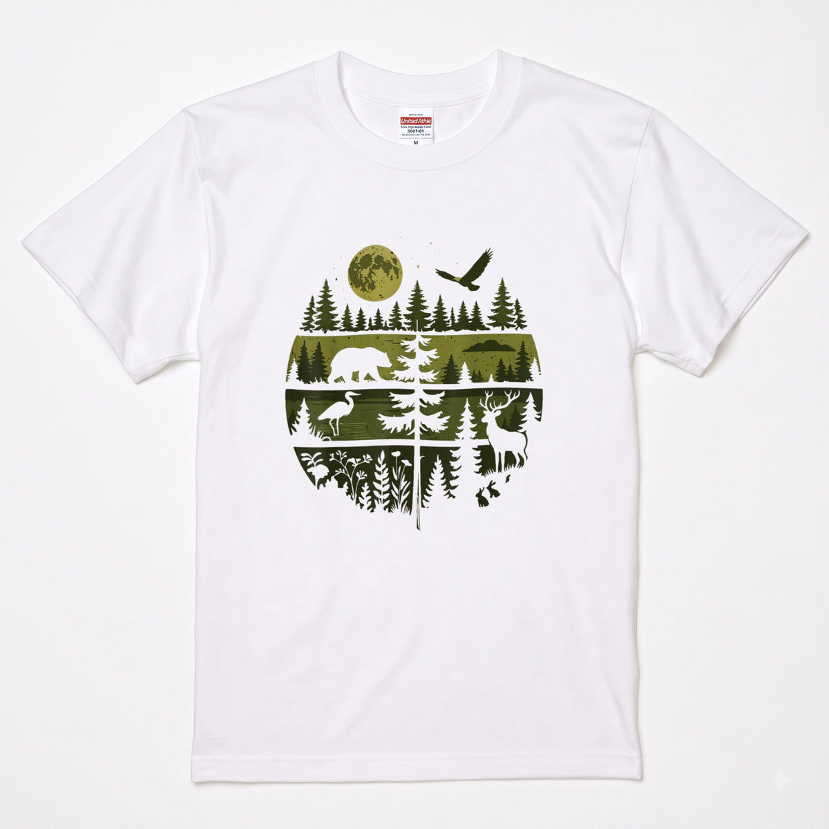 【Wildlife Forest Animals】月夜の森と野生動物 アート層グラフィック 白Tシャツ | CAMPMODE