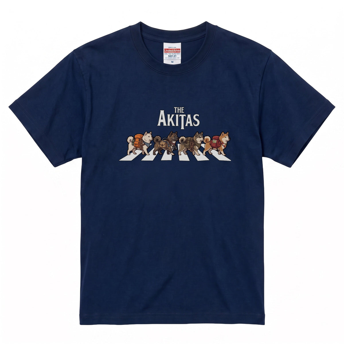THE AKITAS | 横断歩道 ゆるかわ 秋田犬 キャンプ パロディTシャツ【犬好き・愛犬家・アウトドア・ギフトに最適】