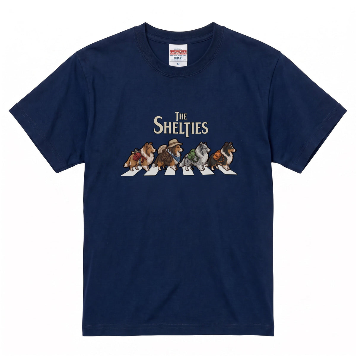 THE SHELTIES 横断歩道 キャンプ ゆるかわ Tシャツ 【犬好き・愛犬家・アウトドア・ギフトに最適】
