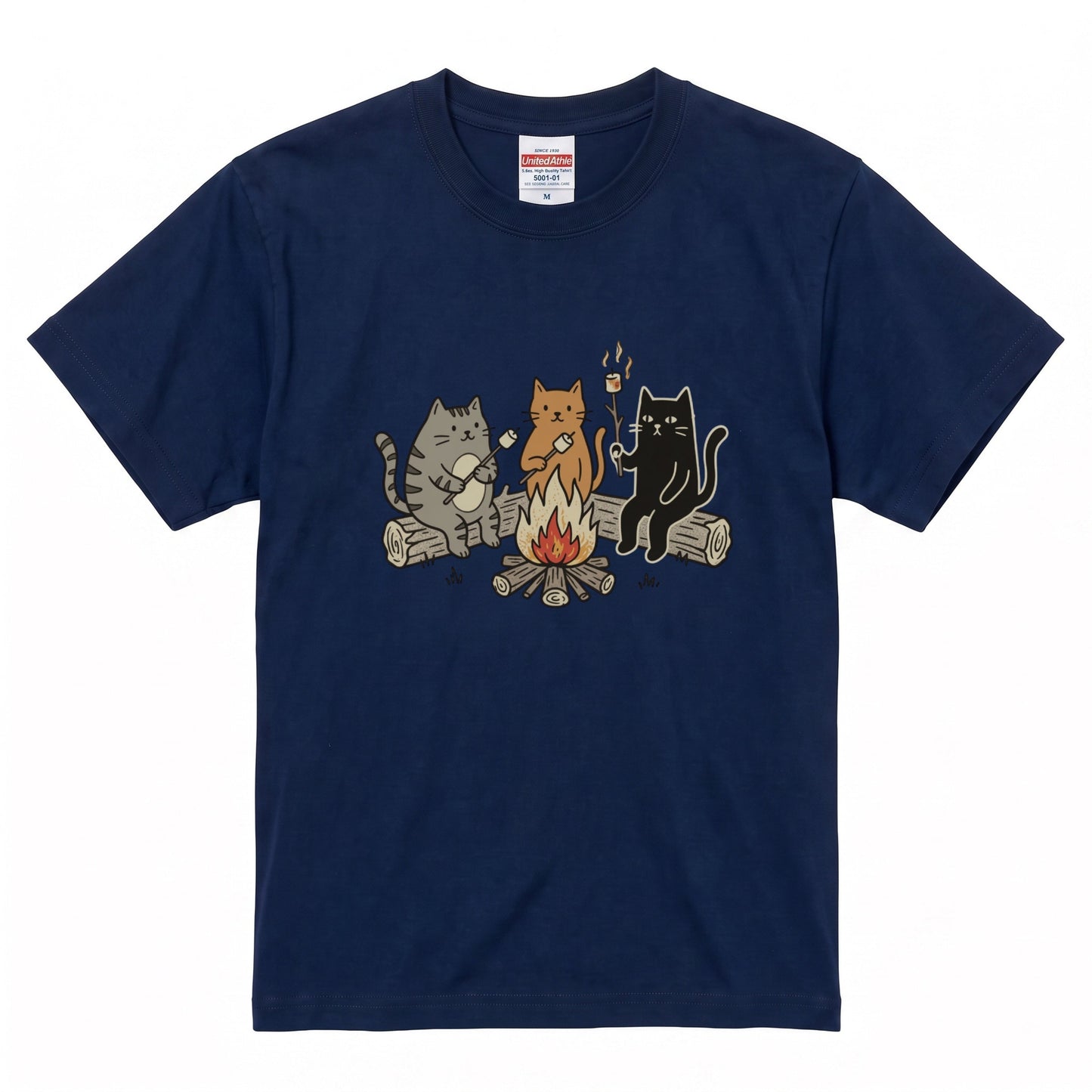 焚き火 猫マシュマロ Tシャツ - CAMPMODE | キャンプ ウェア