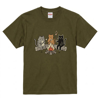 焚き火 猫マシュマロ Tシャツ - CAMPMODE | キャンプ ウェア