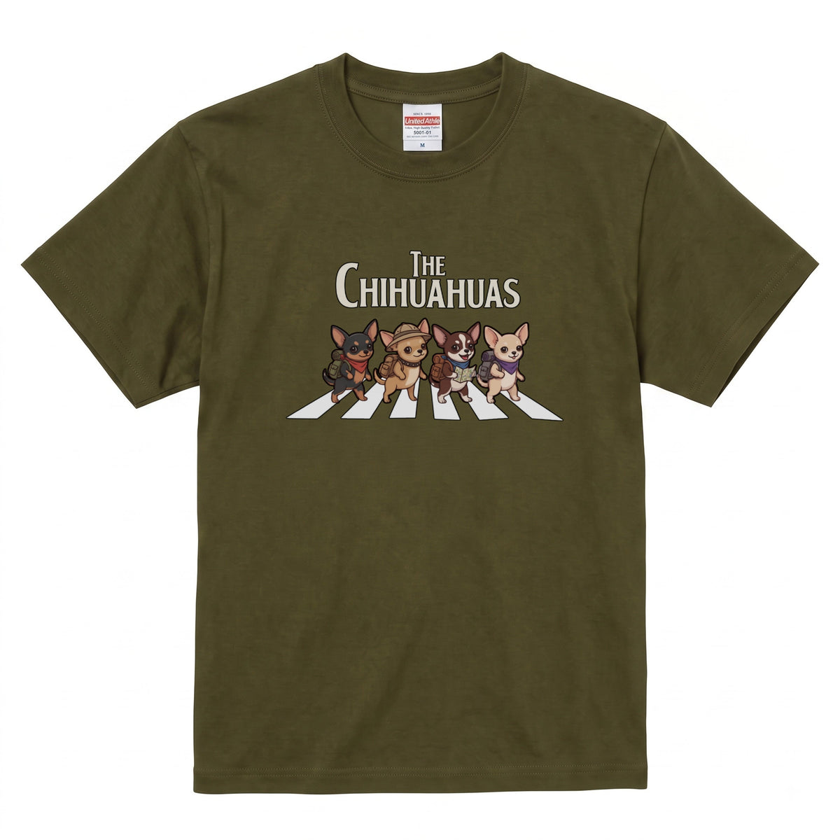 THE CHIHUAHUAS | 横断歩道 ゆるかわ チワワ キャンプ パロディTシャツ【犬好き・愛犬家・アウトドア・ギフトに最適】