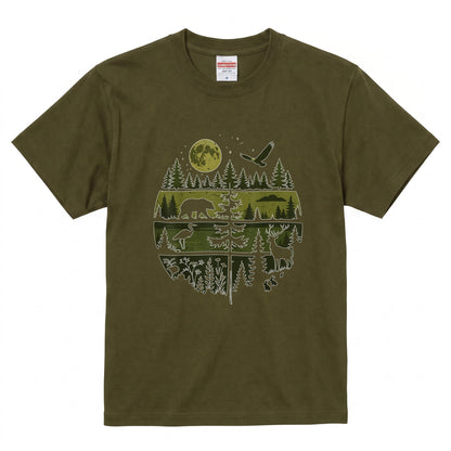 【Wildlife Forest Animals】月夜の森と野生動物 アート層グラフィック 白Tシャツ | CAMPMODE