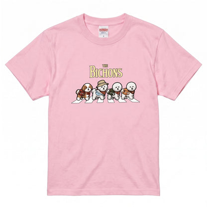 THE BICHONS 横断歩道 キャンプ ゆるかわ パロディTシャツ 【犬好き・愛犬家・アウトドア・ギフトに最適】