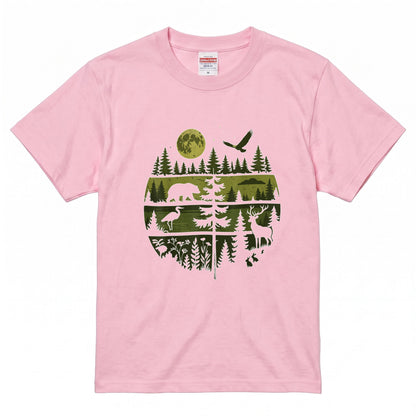 【Wildlife Forest Animals】月夜の森と野生動物 アート層グラフィック 白Tシャツ | CAMPMODE