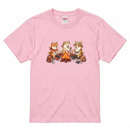 【柴犬・キャンプ＆BBQ】おしゃれな白Tシャツ | CAMPMODE