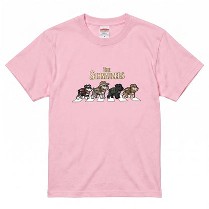 THE SCHNAUZERS 横断歩道 キャンプ ゆるかわ パロディTシャツ 【犬好き・愛犬家・アウトドア・ギフトに最適】