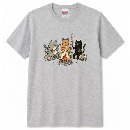 焚き火 猫マシュマロ Tシャツ - CAMPMODE | キャンプ ウェア