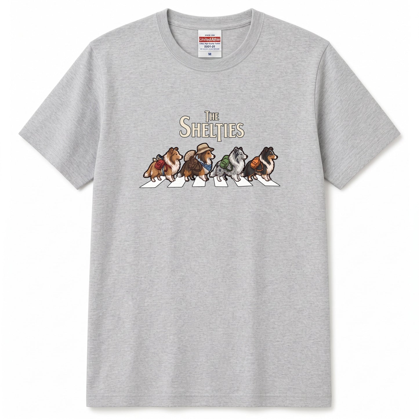 THE SHELTIES 横断歩道 キャンプ ゆるかわ Tシャツ 【犬好き・愛犬家・アウトドア・ギフトに最適】