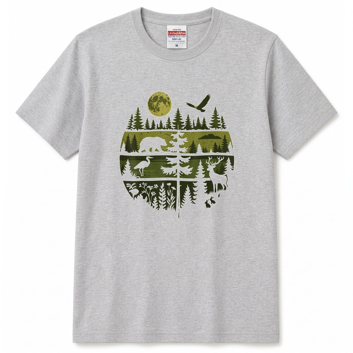 【Wildlife Forest Animals】月夜の森と野生動物 アート層グラフィック 白Tシャツ | CAMPMODE