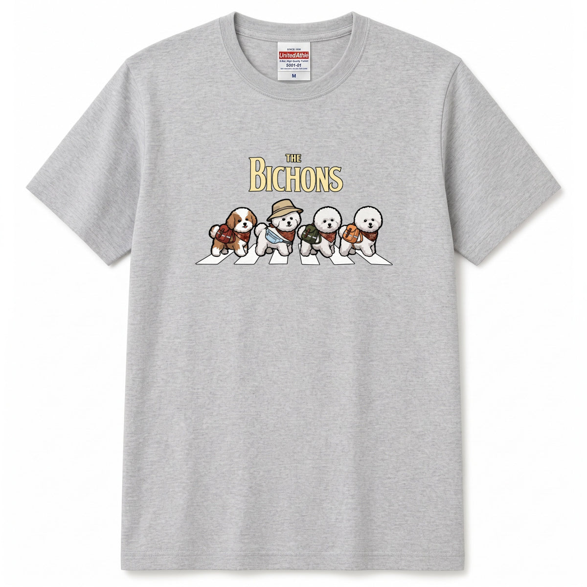 THE BICHONS 横断歩道 キャンプ ゆるかわ パロディTシャツ 【犬好き・愛犬家・アウトドア・ギフトに最適】