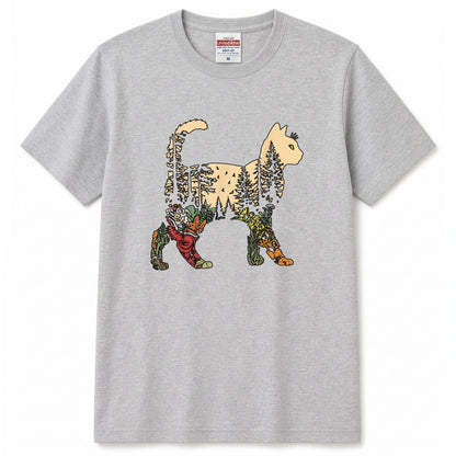 猫と森の植物 Tシャツ ｜ 猫好き・ボタニカル・自然・アウトドア・おしゃれに人気