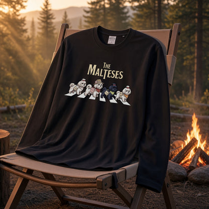 THE MALTESES マルチーズ散歩デザイン ブラック長袖Tシャツ