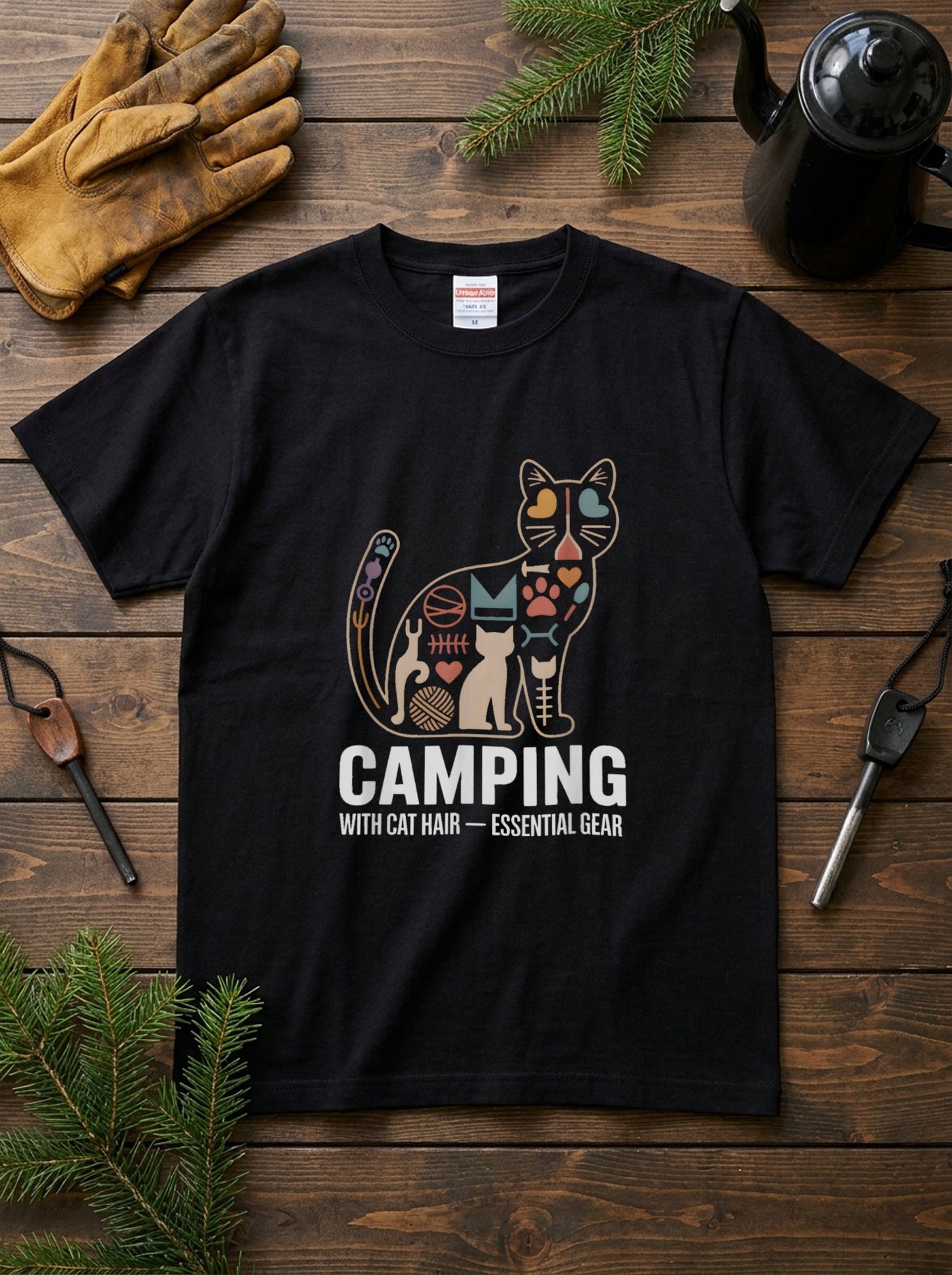 【猫の毛は必須ギア】CAMPING WITH CAT HAIR モザイク猫グラフィック黒Tシャツ | CAMPMODE
