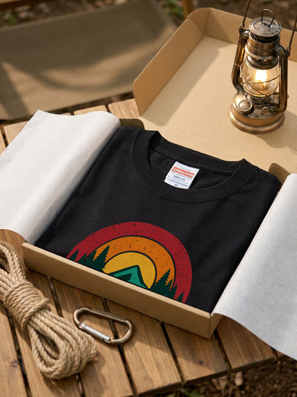 「I'd hike that」ハイキング Tシャツ - レトロ サンセット（夕日）グラフィックTシャツ 登山 キャンプ 服