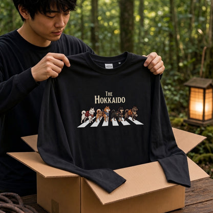 THE HOKKAIDO 北海道犬散歩デザイン ブラック長袖Tシャツ