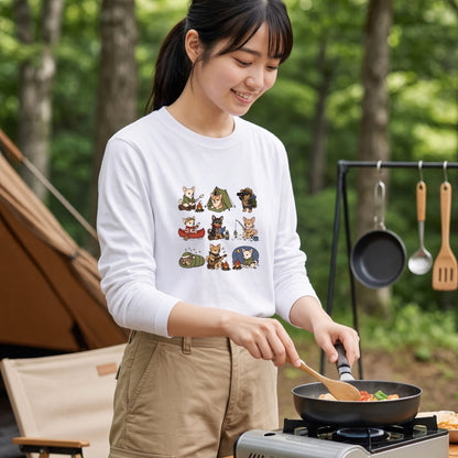 CHIHUAHUA CAMP | 手描き風 チワワ キャンプギア かわいい グラフィック 長袖Tシャツ【犬雑貨・秋キャンプ・ルームウェア・ギフトに最適】