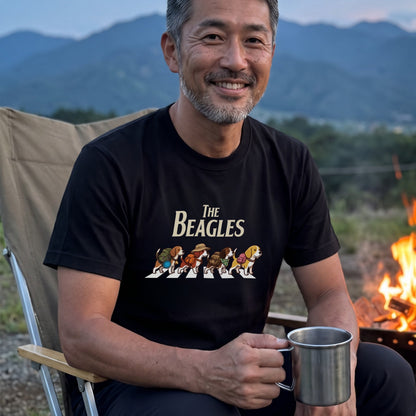 THE BEAGLES 横断歩道 キャンプ ゆるかわ パロディTシャツ 【犬好き・愛犬家・アウトドア・ギフトに最適】