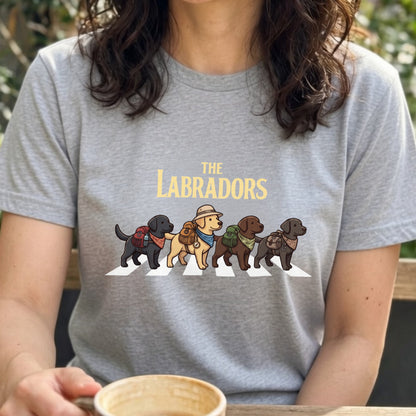 THE LABRADORS 横断歩道 キャンプ ゆるかわ Tシャツ 【犬好き・愛犬家・アウトドア・ギフトに最適】