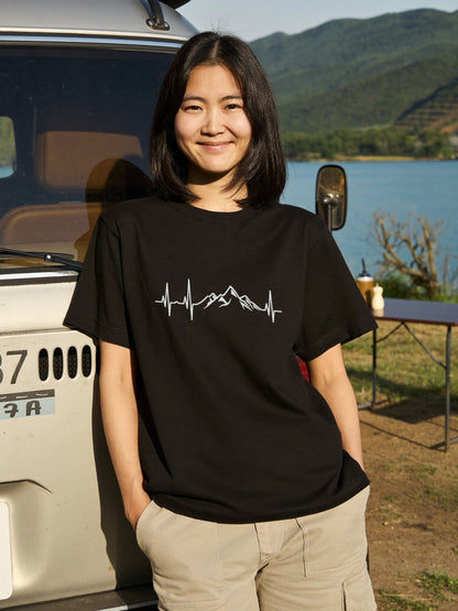 ミニマリスト 山の脈拍（パルス）Tシャツ - アウトドア ハイキング 登山家 バックパッカー 半袖