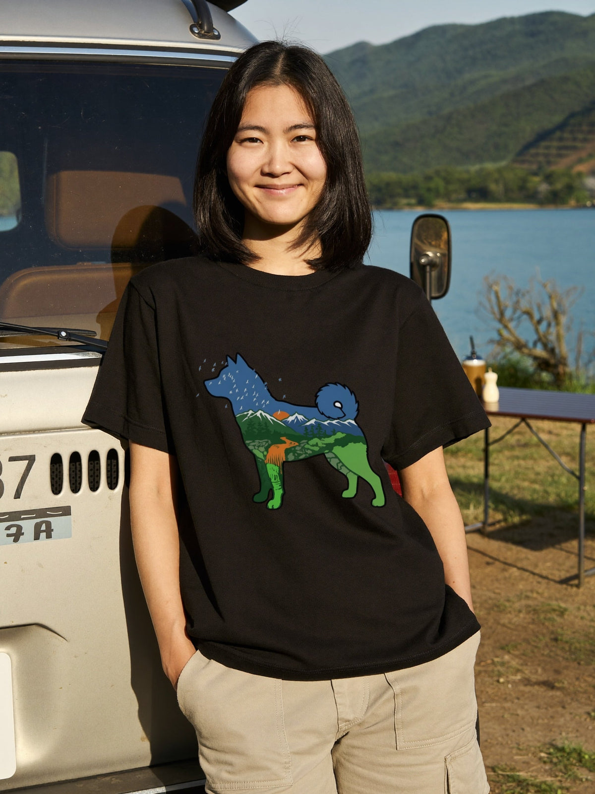 犬好き・キャンプ愛好者必見！柴犬デザインTシャツ | CAMPMODE