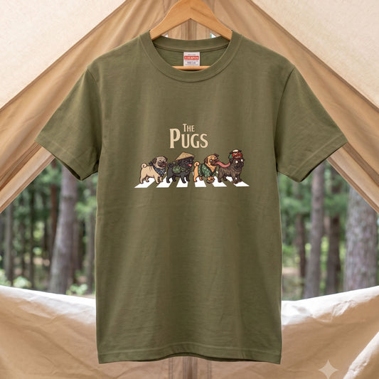 THE PUGS 横断歩道 キャンプ ゆるかわ Tシャツ 【犬好き・愛犬家・アウトドア・ギフトに最適】