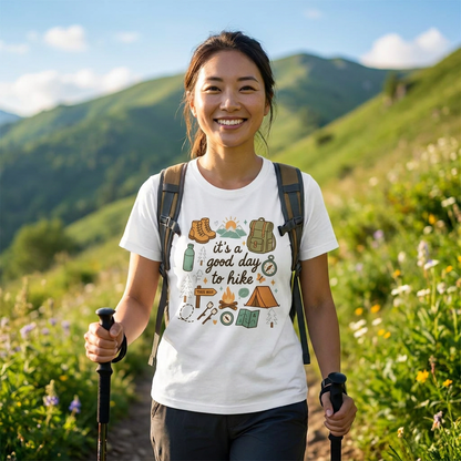 「It's a good day to hike」ハイキング Tシャツ - かわいい キャンプ グラフィックTシャツ アウトドア 登山 キャンプギア