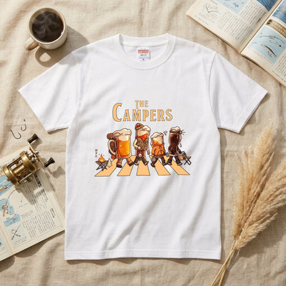 THE BEER CAMPERS | ビールたちのキャンプ 横断歩道 面白Tシャツ【ビール好き・キャンプ好き・ギフトに最適】